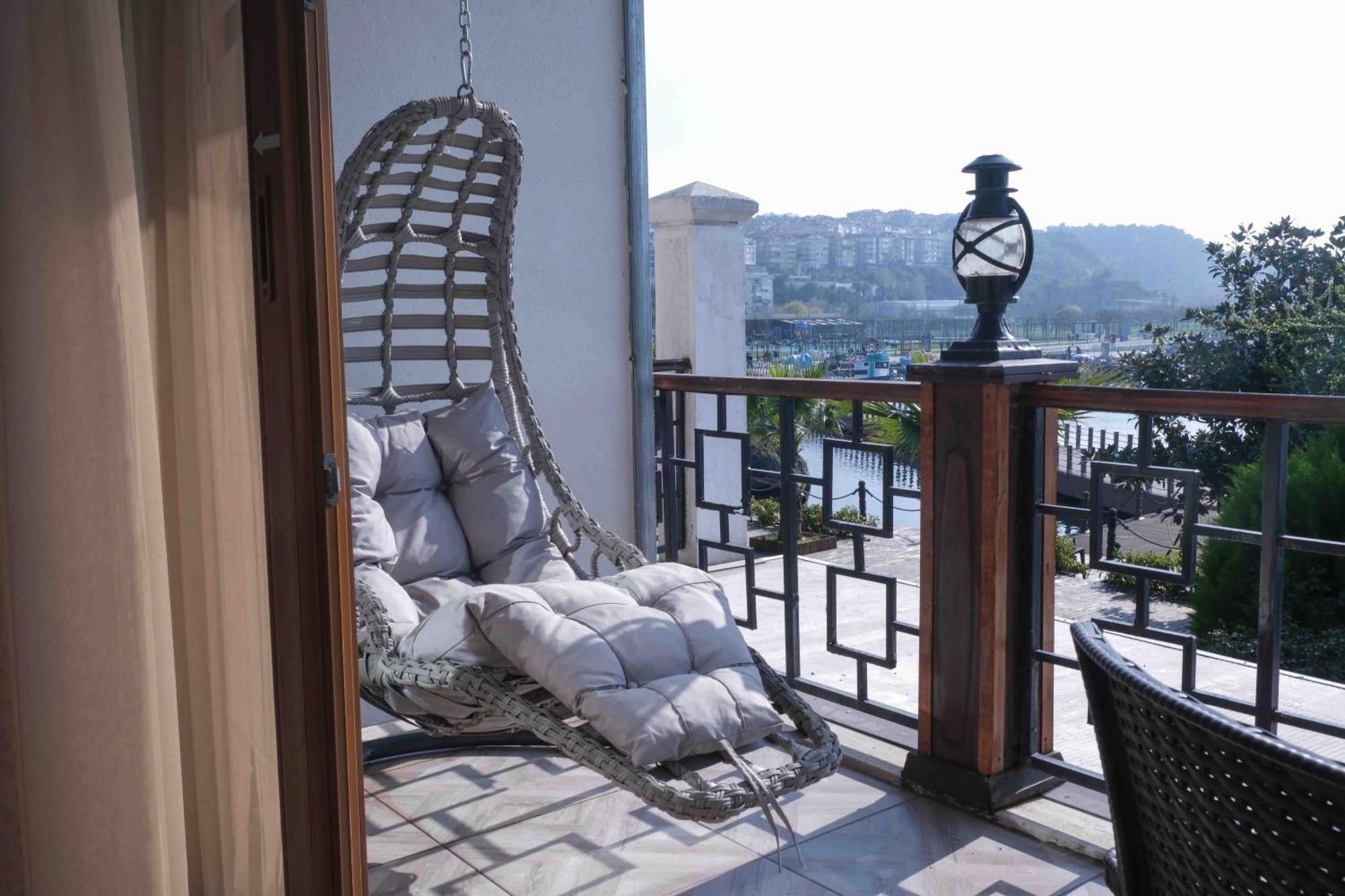 Phellos Suites Boutique Hotel Sile Exterior photo